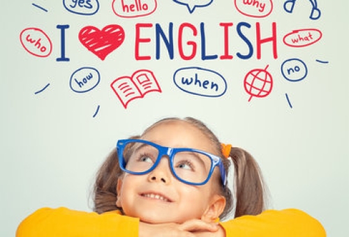 Hãy cho trẻ bắt đầu quá trình "THẤM" ngôn ngữ ngay từ bây giờ thôi bố mẹ ơi!