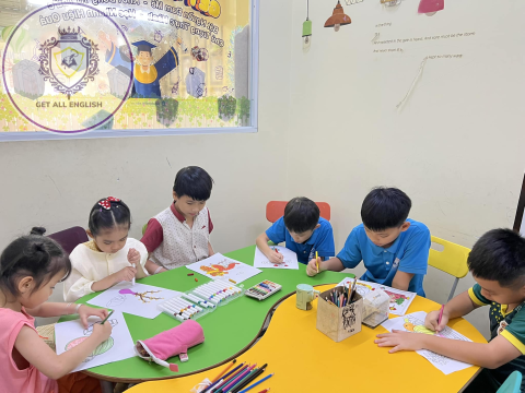 HOẠT ĐỘNG LỚP THƯ VIỆN