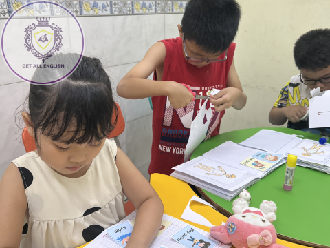 HOẠT ĐỘNG HỌC TẬP